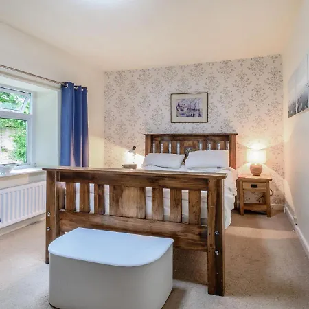 Cobbler's Cottage,